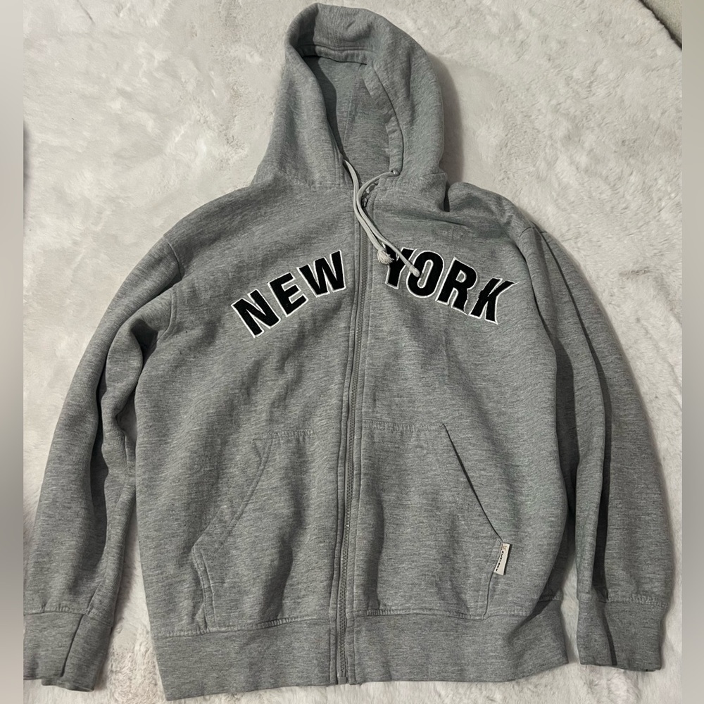 World product Inc. NEW YORK Grey Jacket